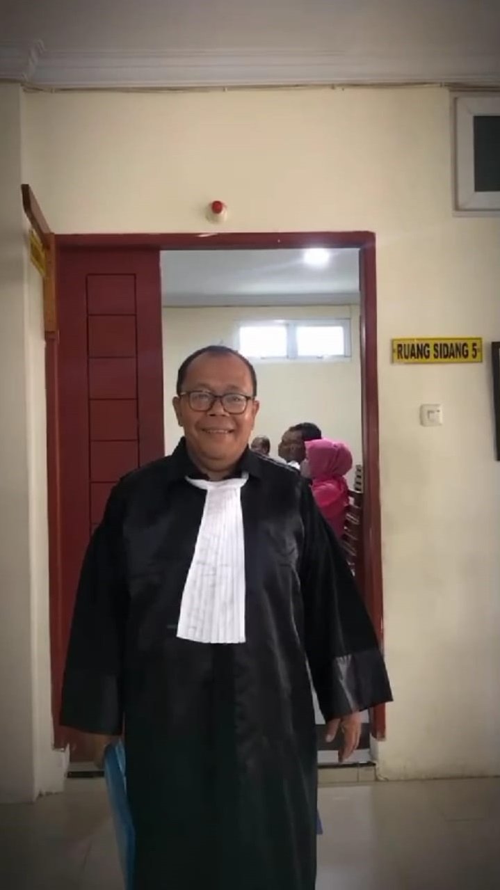 Jauli Manalu memberikan dukungan kepada Bobby Nasution dalam acara kampanye gubernur di Sumatera Utara.