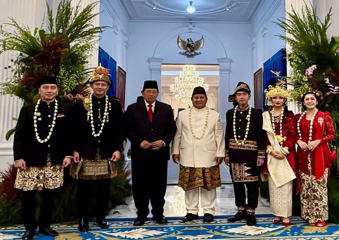 Ibas Yudhoyono bersama Aliya Rajasa menghadiri upacara HUT RI ke-80 di Istana Merdeka Jakarta