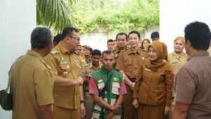 Wabup Deli Serdang, Lom Lom Suwondo SS menerima Tim BPK RI Perwakilan Sumut di Kantor Bupati Deli Serdang, Senin (16/3/2026). 