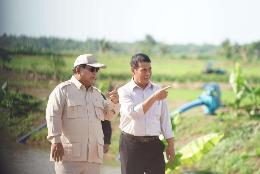 Prabowo Subianto meminta perluasan lahan pangan dilakukan tanpa membuka hutan primer.